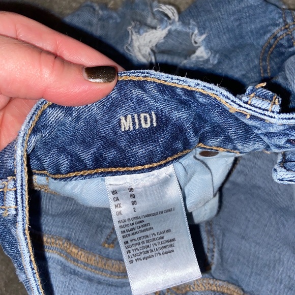 American Eagle cut off denim shorts-Mid-size 00 - Picture 9 of 9